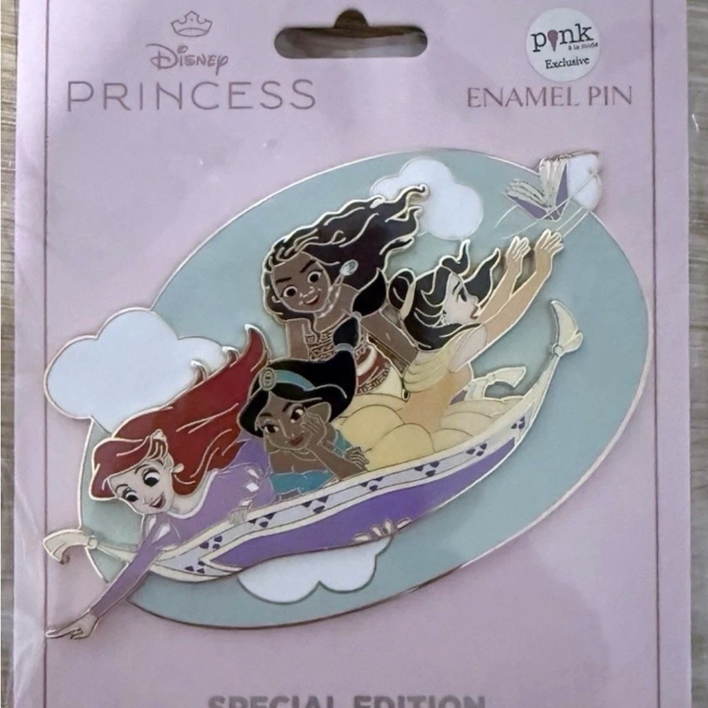 Disney PALM Princess Magic Carpet Ride Pin Belle Ariel Moana - LE 200 Jumbo 4"